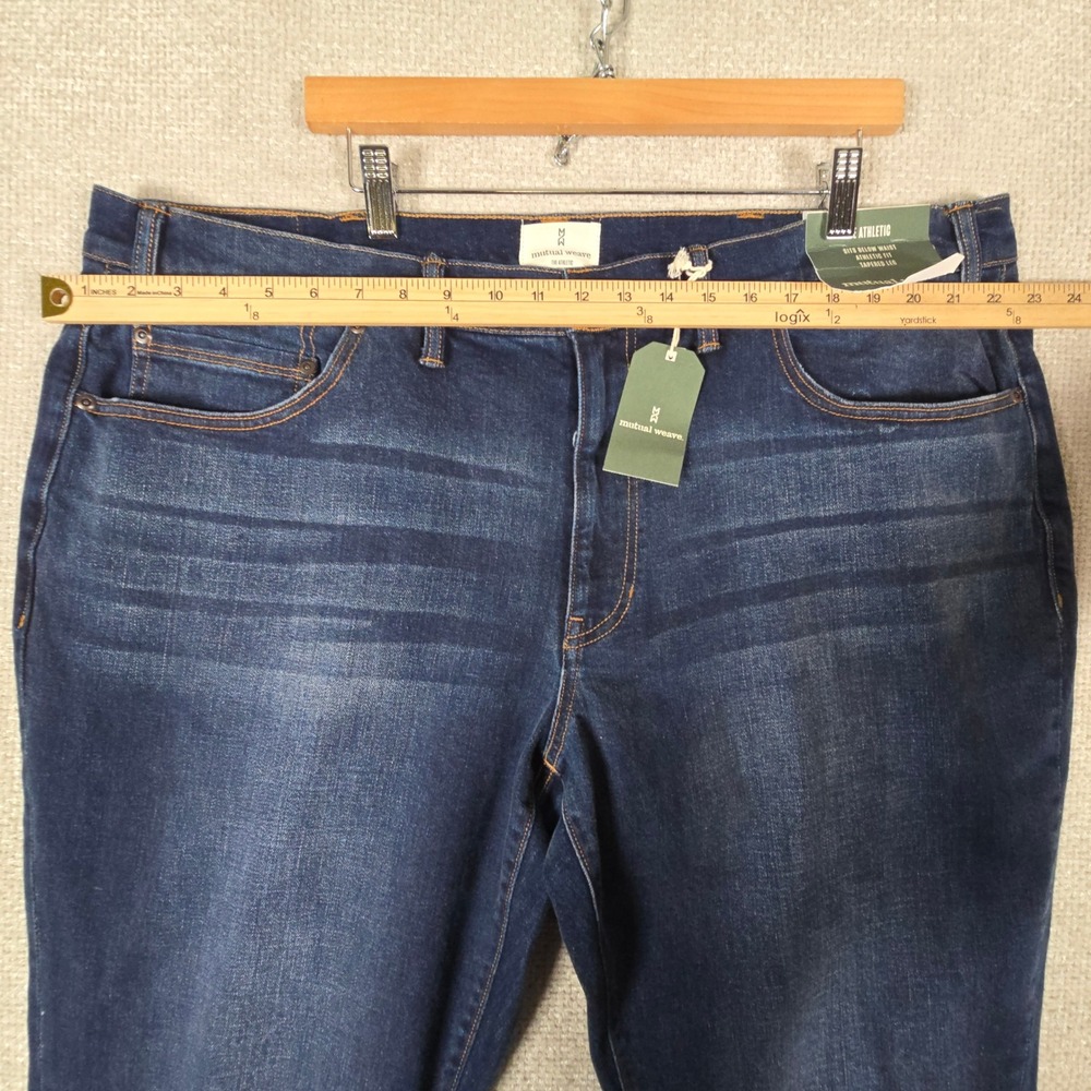 Mutual Weave Mens The Athletic Fit Tapered Leg Jeans 46x29 Indigo Dark NWT - Picture 8 of 11